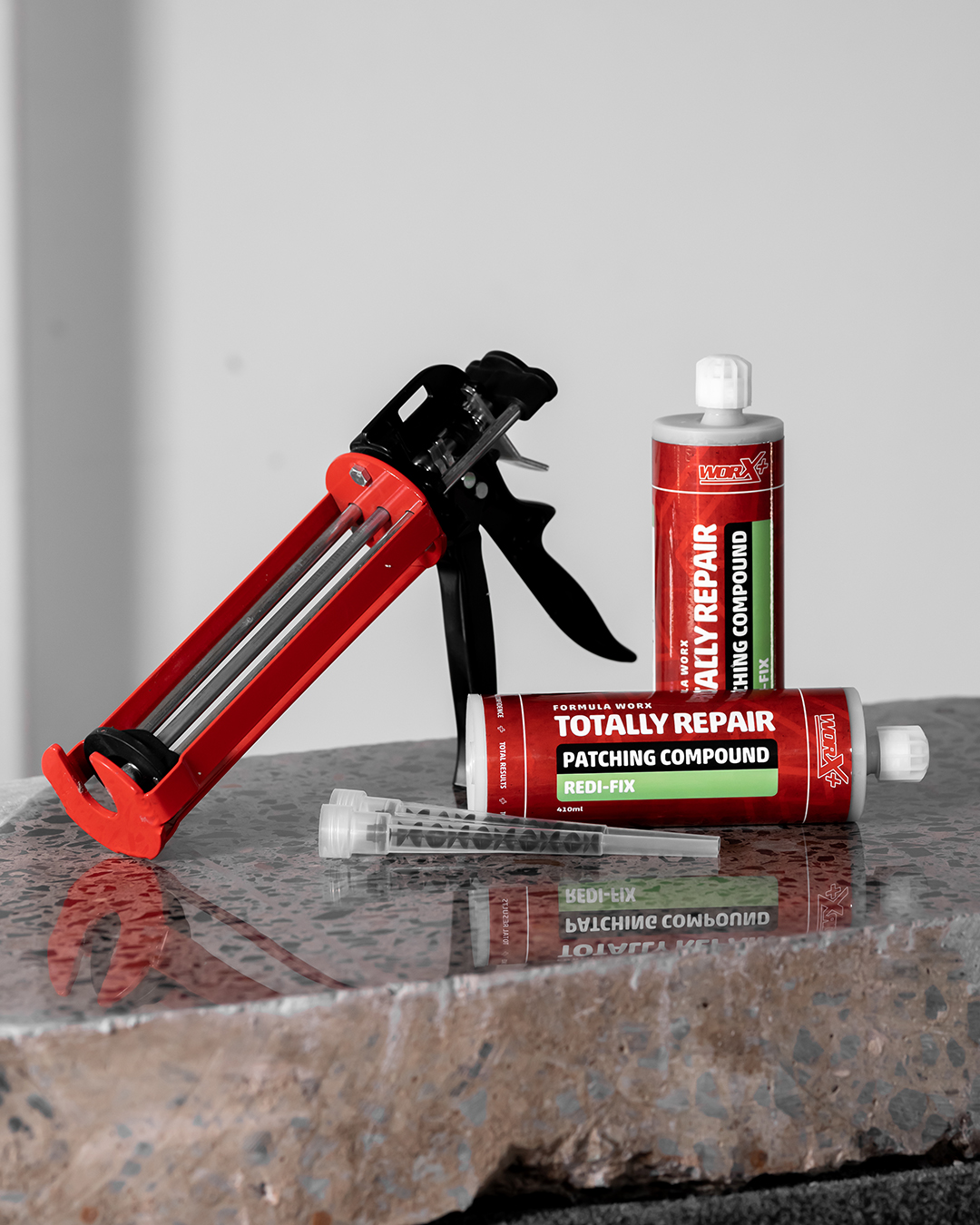 Caulking Gun & Redi-Fix